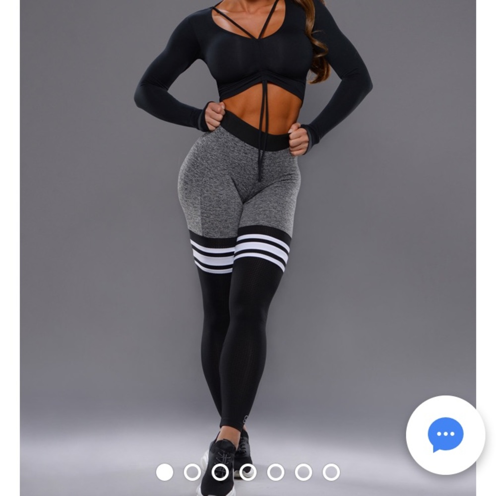 Bombshell sportswear leggings “heather” medium